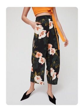 ★ Wilfred [Aritzia] Floral Wide Capri Seasonal Staple Tie Waist Faun Pants XS ★